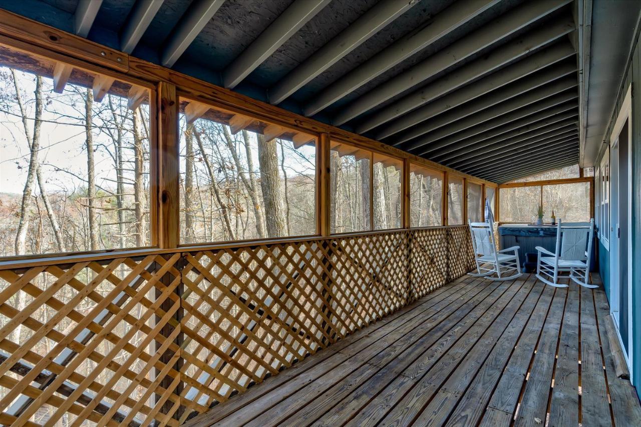 The Pet Friendly Cub Cabin Sevierville Exterior foto