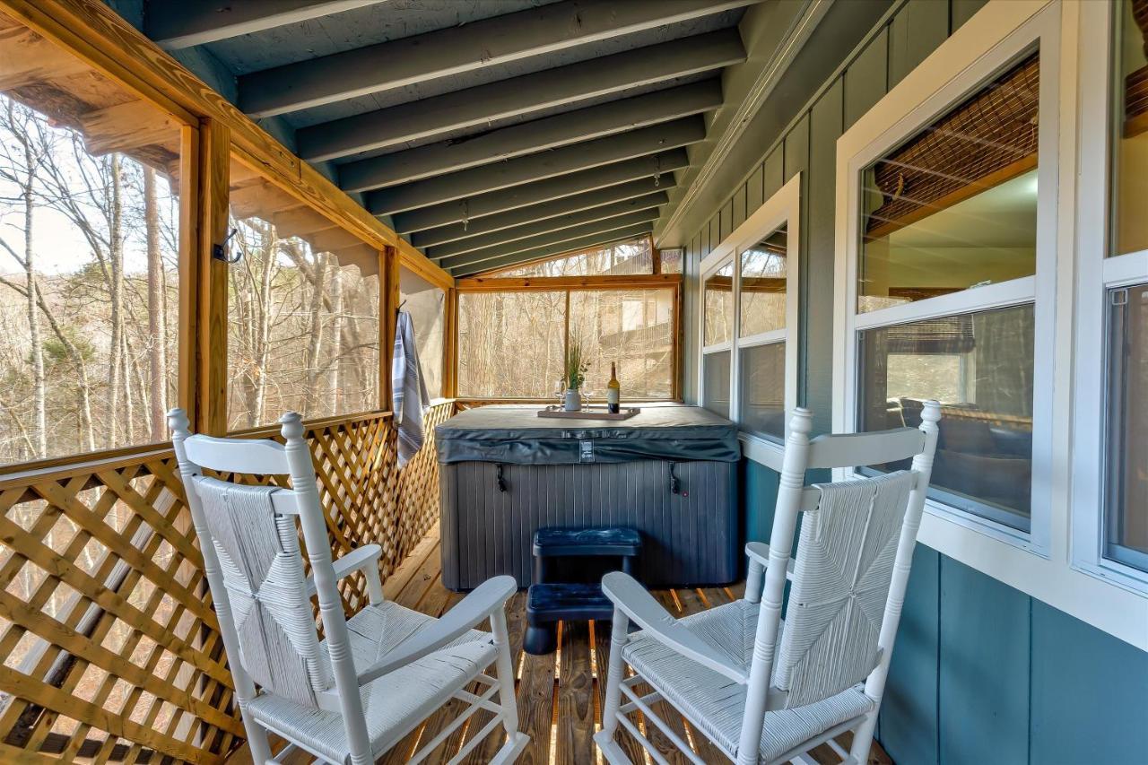 The Pet Friendly Cub Cabin Sevierville Exterior foto