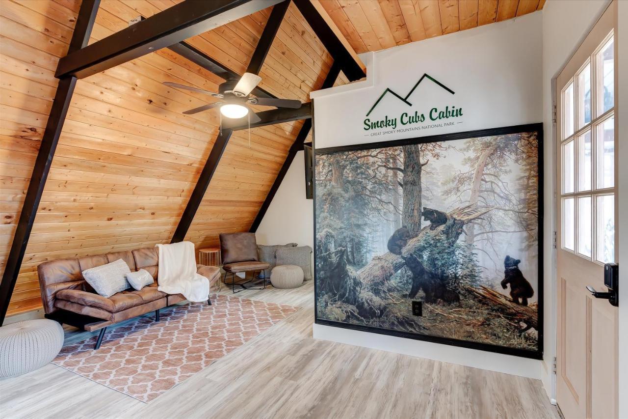 The Pet Friendly Cub Cabin Sevierville Exterior foto
